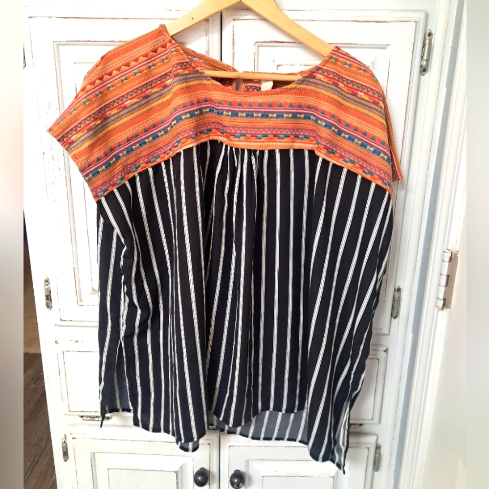 Savanna Jane Multicolor Striped Blouse Embroidered M/L